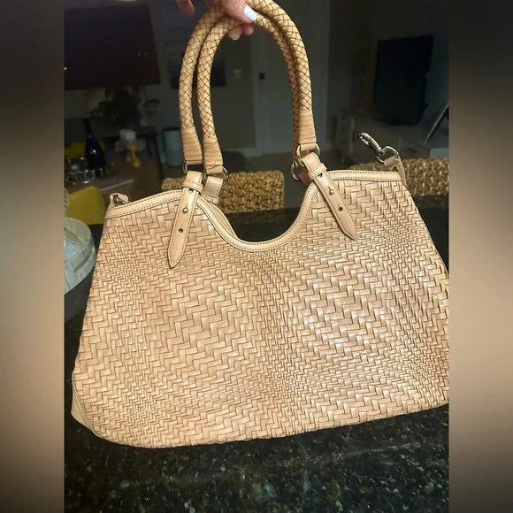 Cole Haan Genevieve Tan Woven Tote EUC - Picture 4 of 13